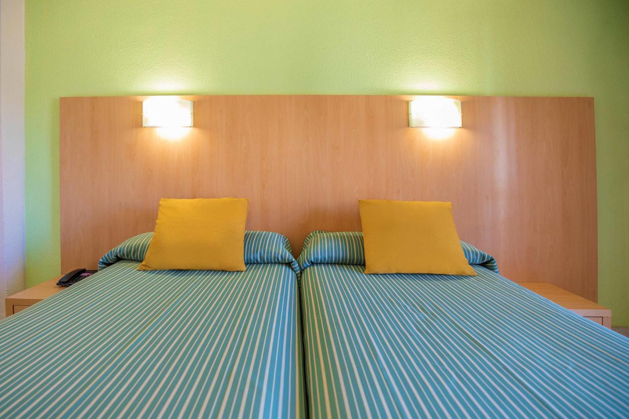 Hotel Servigroup Pueblo Benidorm Chambre photo
